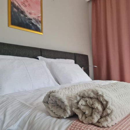 Budget Hotel Tourist Inn Arnavutkoy Exteriör bild