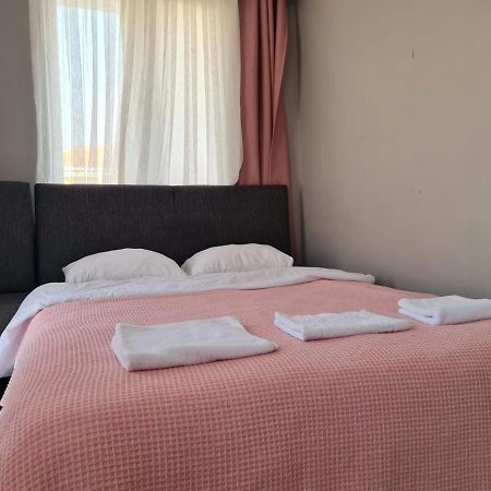 Budget Hotel Tourist Inn Arnavutkoy Exteriör bild